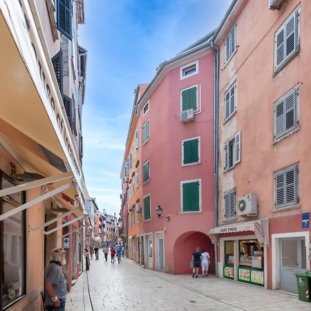 Sea View Apartment Rovinj Dış mekan fotoğraf