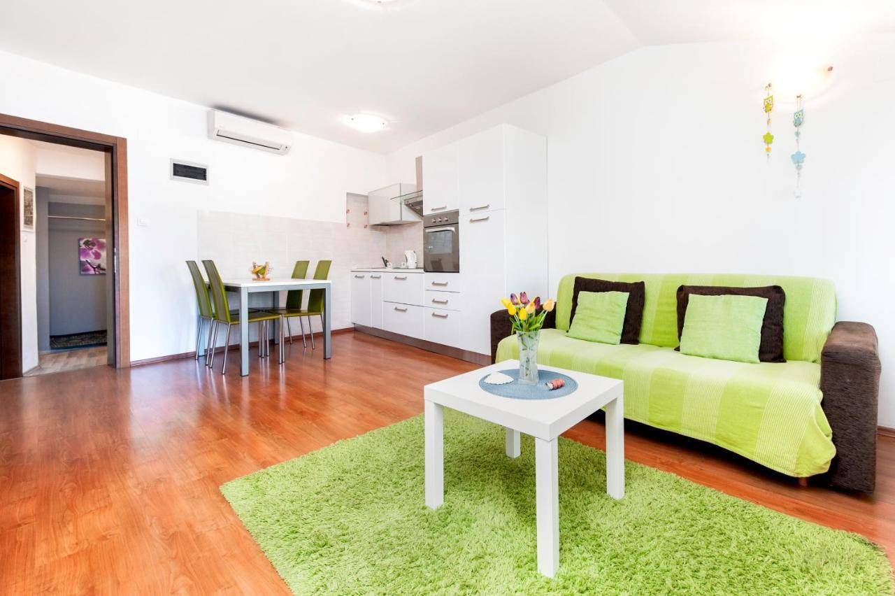 Sea View Apartment Rovinj Dış mekan fotoğraf