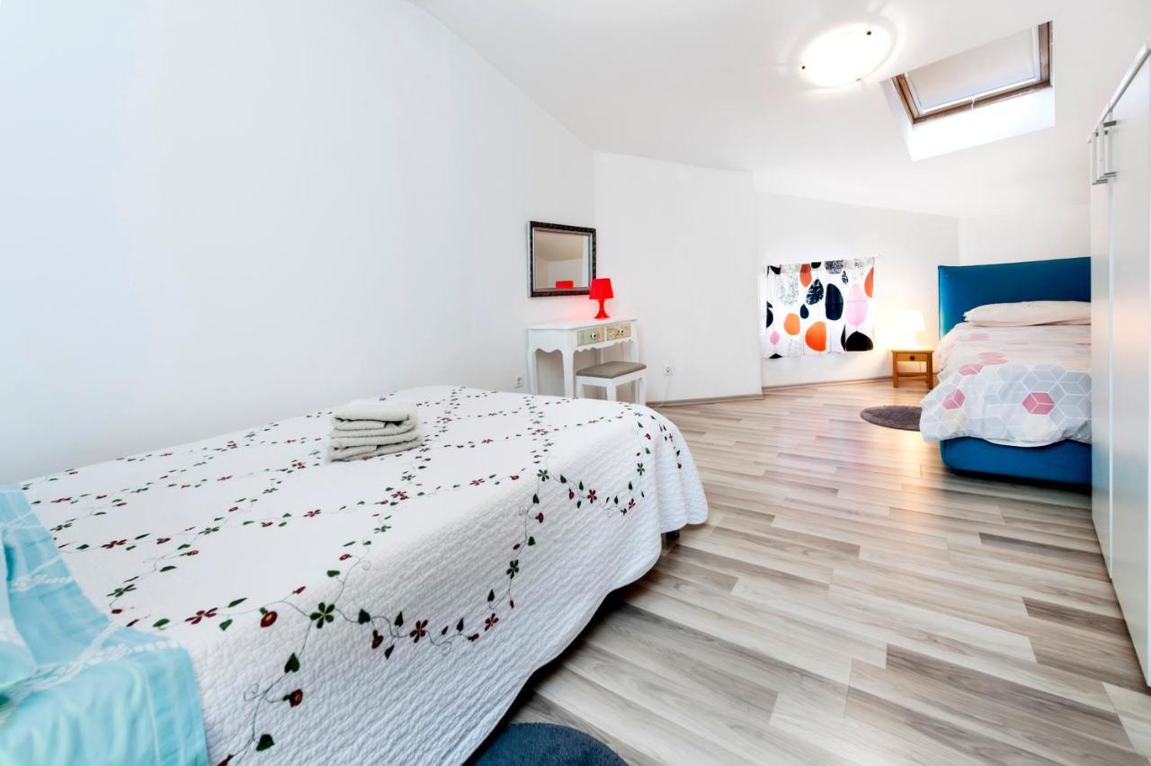 Sea View Apartment Rovinj Dış mekan fotoğraf